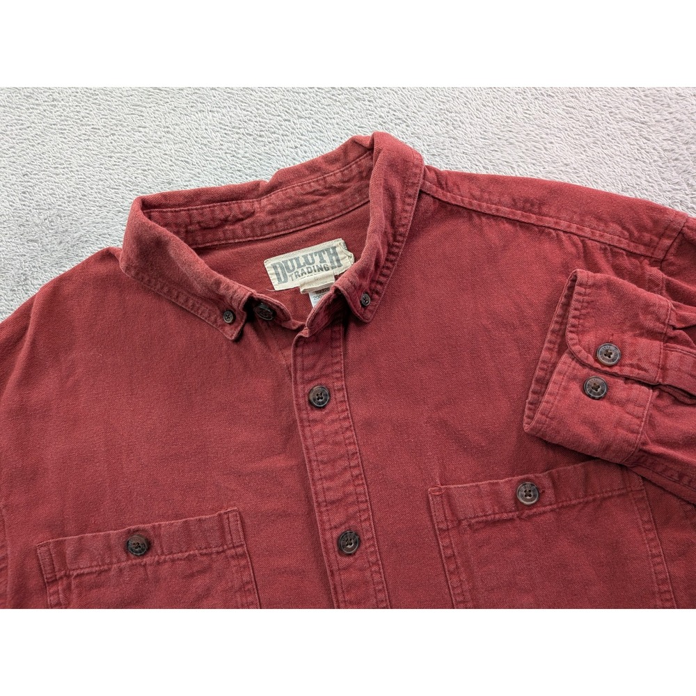 Duluth Trading Co Mens Large Red Cotton Twill Button Down Work Shirt 89328